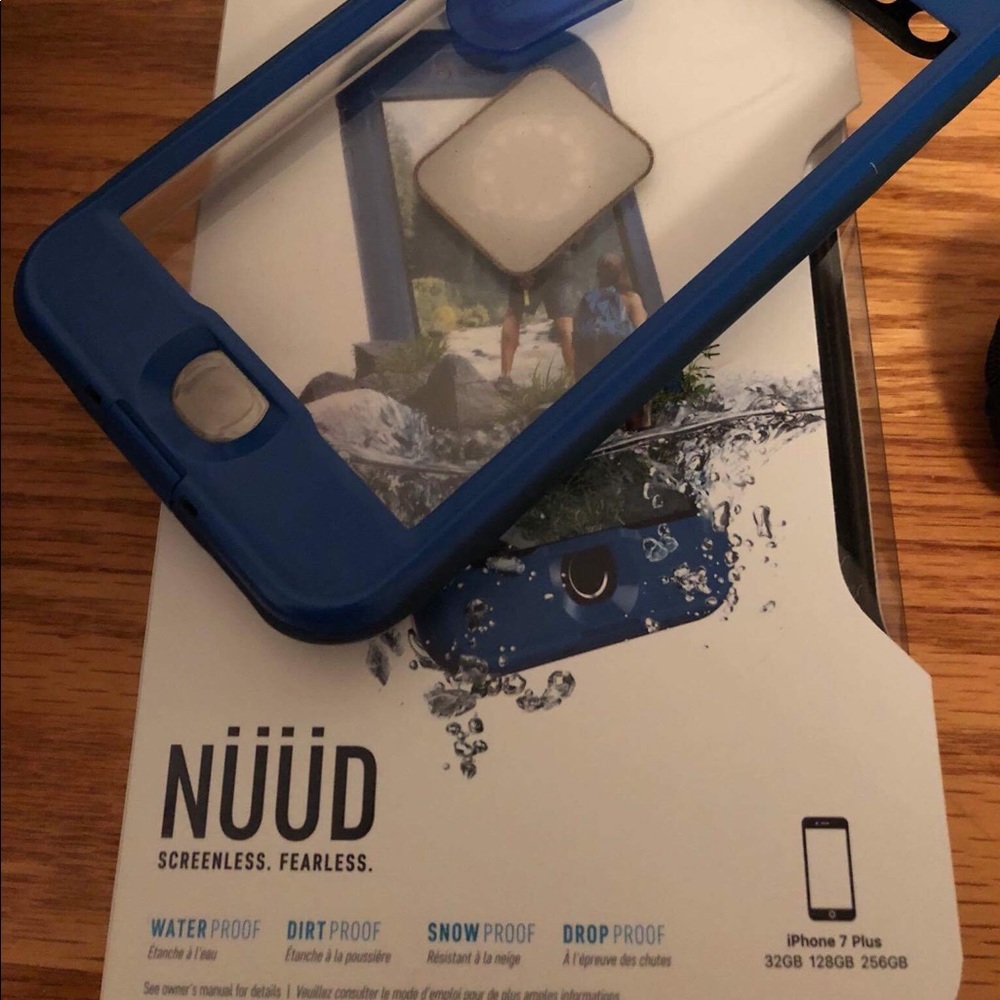 Lifeproof nude phone case