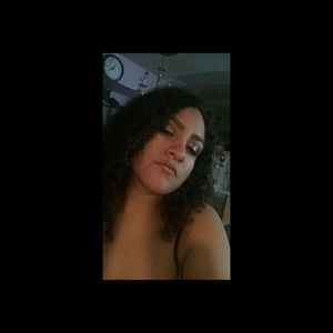 Meet your Posher, Daniela