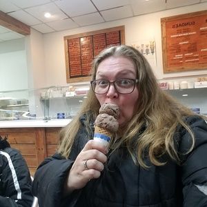 Meet your Posher, Krista