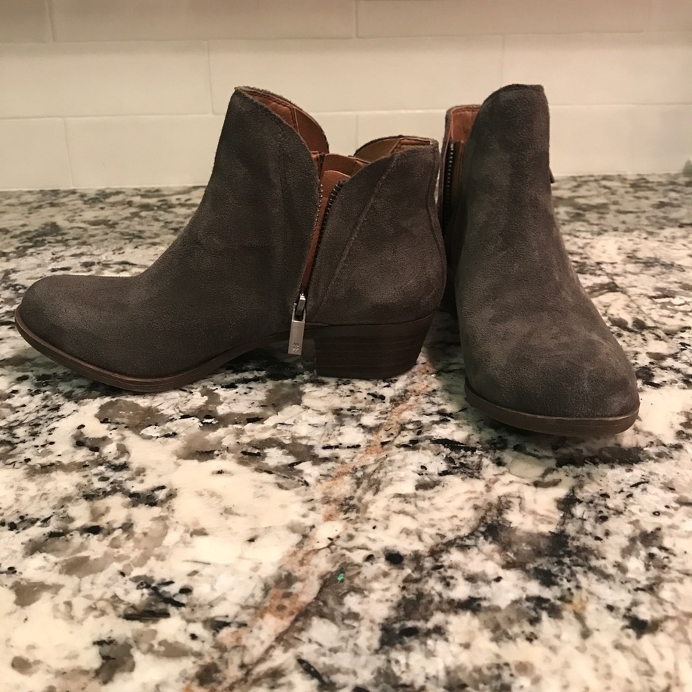 Lucky Brand grey suede booties! Size 6!