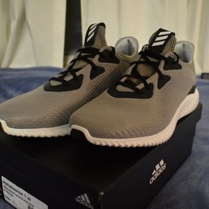 Adidas Alphabounce (Solid Grey)