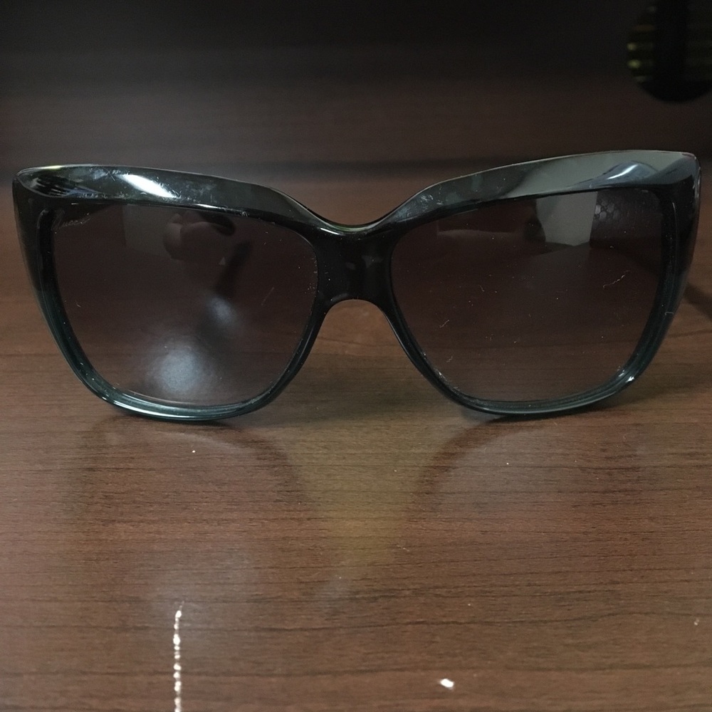 Gucci sunglasses
