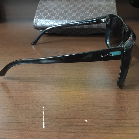 Gucci sunglasses main image 6