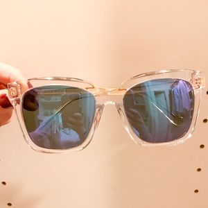 DIFF EYEWEAR blue clear Bella polarized glasses