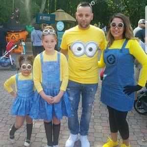 Meet your Posher, Dee