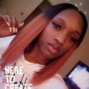 Meet your Posher, Lizzy