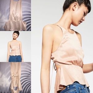 Champagne Fluido Halter Top