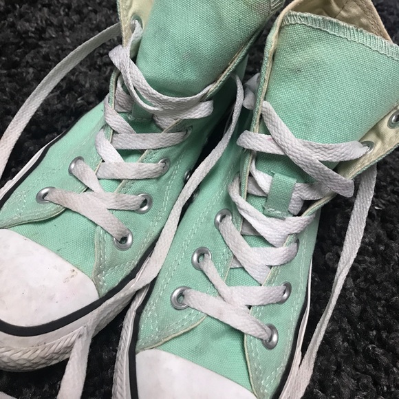 Teal converse - Picture 2 of 3