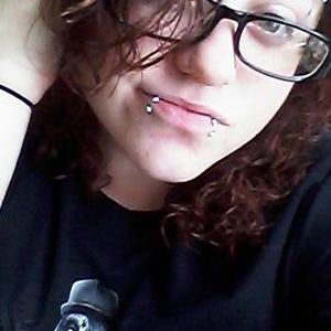 Meet your Posher, Justina