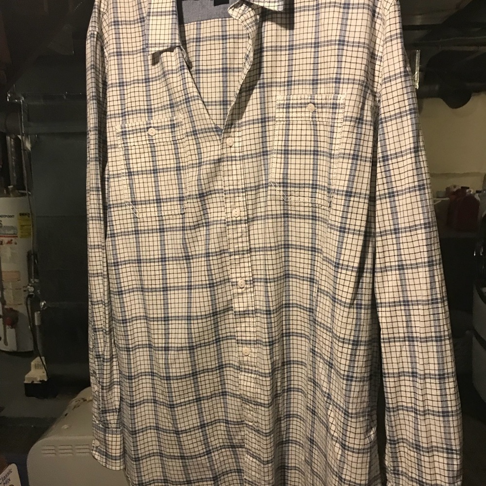 Button down flannel long sleeve shirt