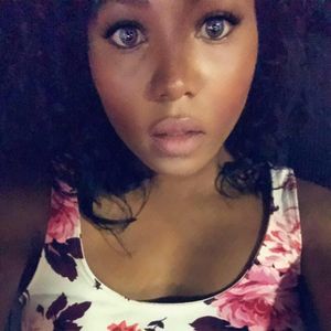 Meet your Posher, Catherine