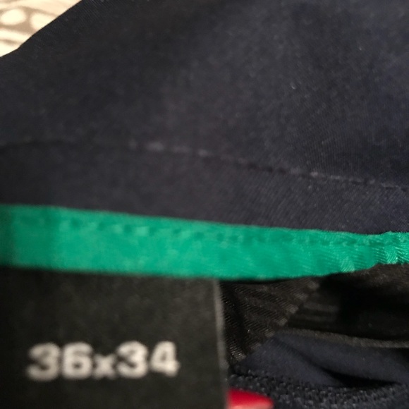 Greg Norman Golf Shorts size 36 - Picture 6 of 6