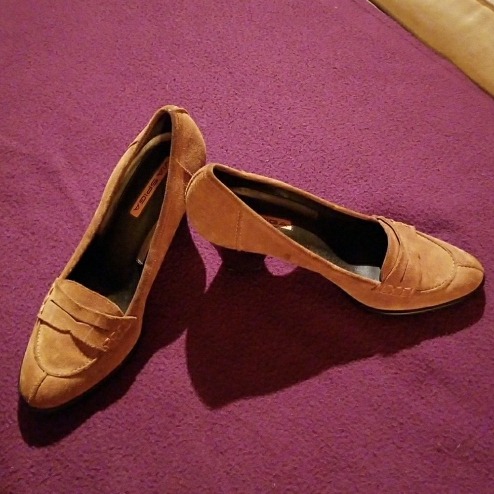 Designer shoes