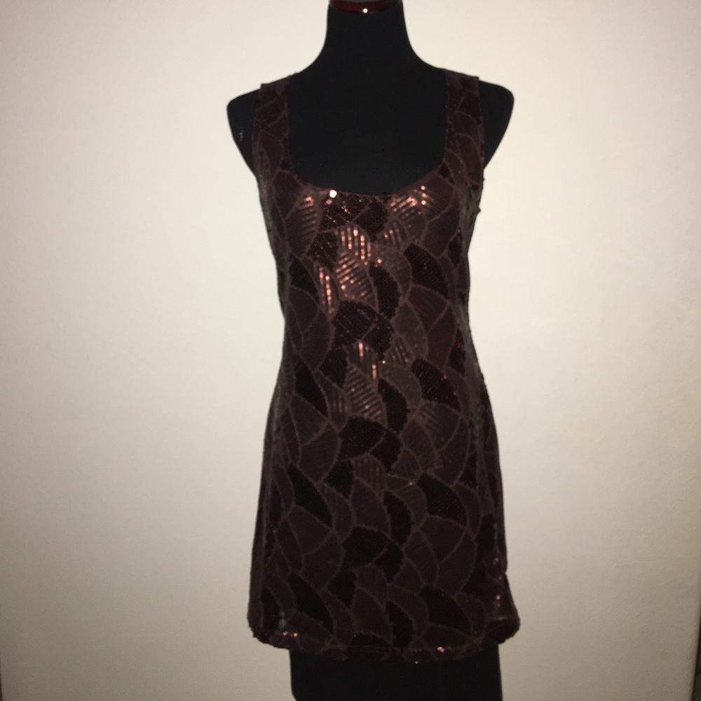 Noble u Dress