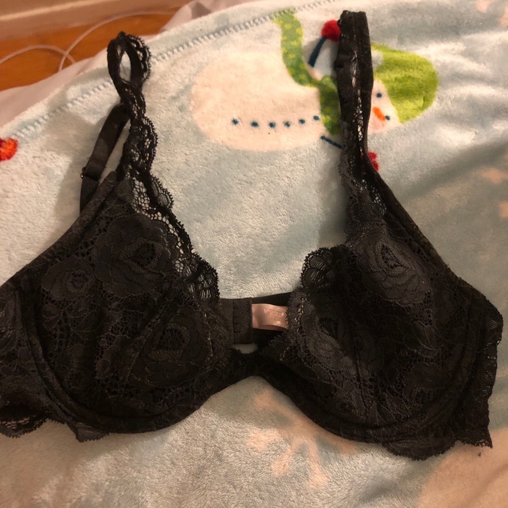 Victoria’s Secret bralette