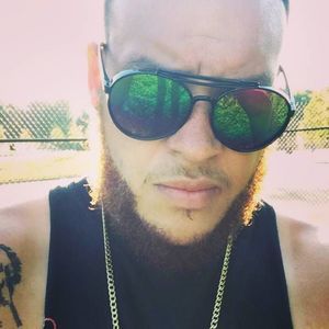 Meet your Posher, Justin