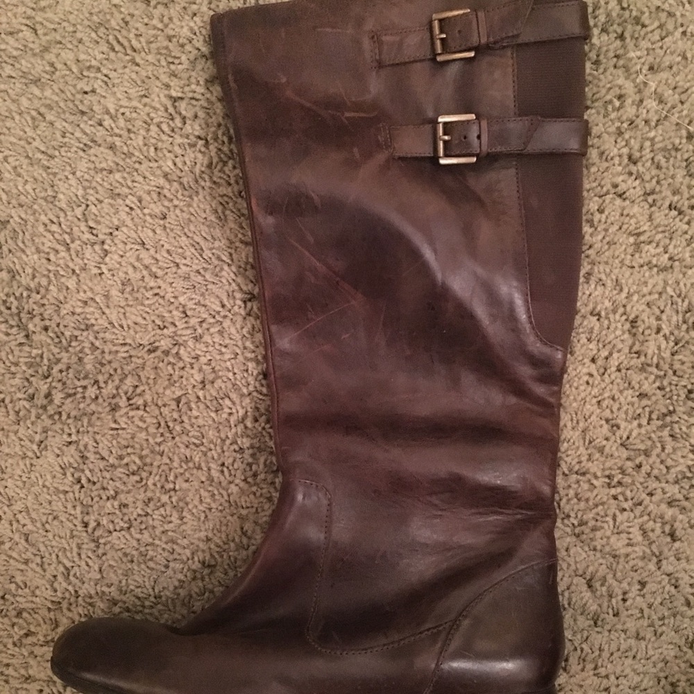 Brown boots DONATING THIS WEEKEND