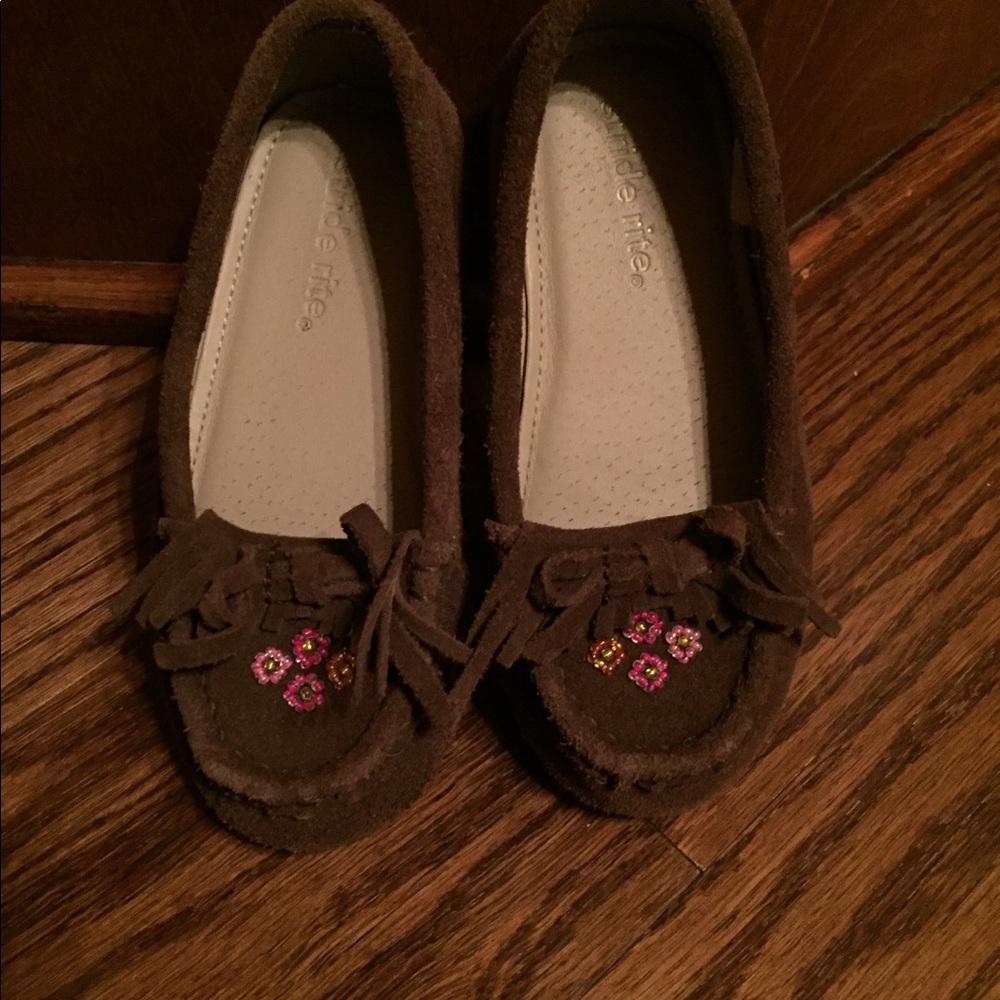 Stride rite “Keller” suede moccasin