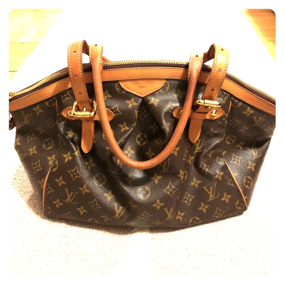 Louis Vuitton Tivoli GM 2011 Authentic EUC