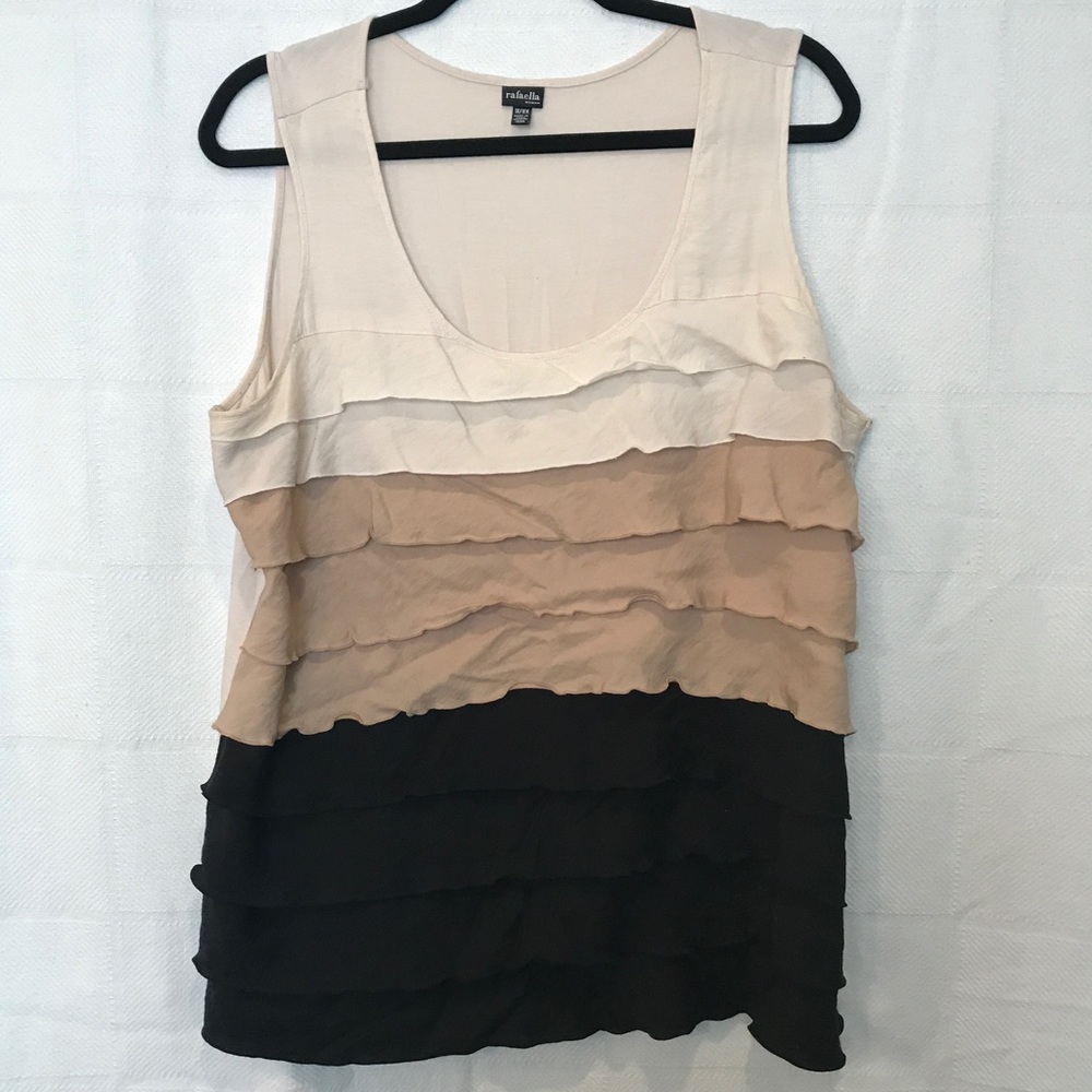 Flutter ruffle sleeveless blouse