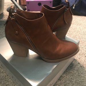 Size 10 booties
