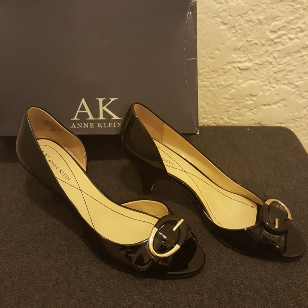 Anne Klein blk  patent leather shoes Sz 8M