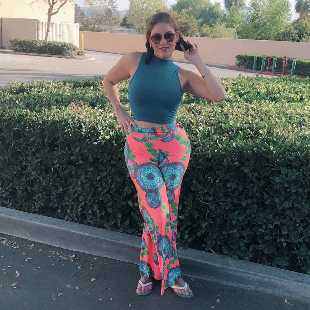 Long flowy high waisted vintage pants