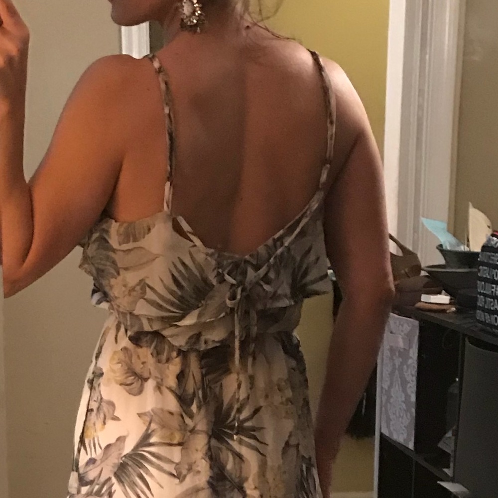 Flirty maxi dress, sheer from knee down - Picture 5 of 6
