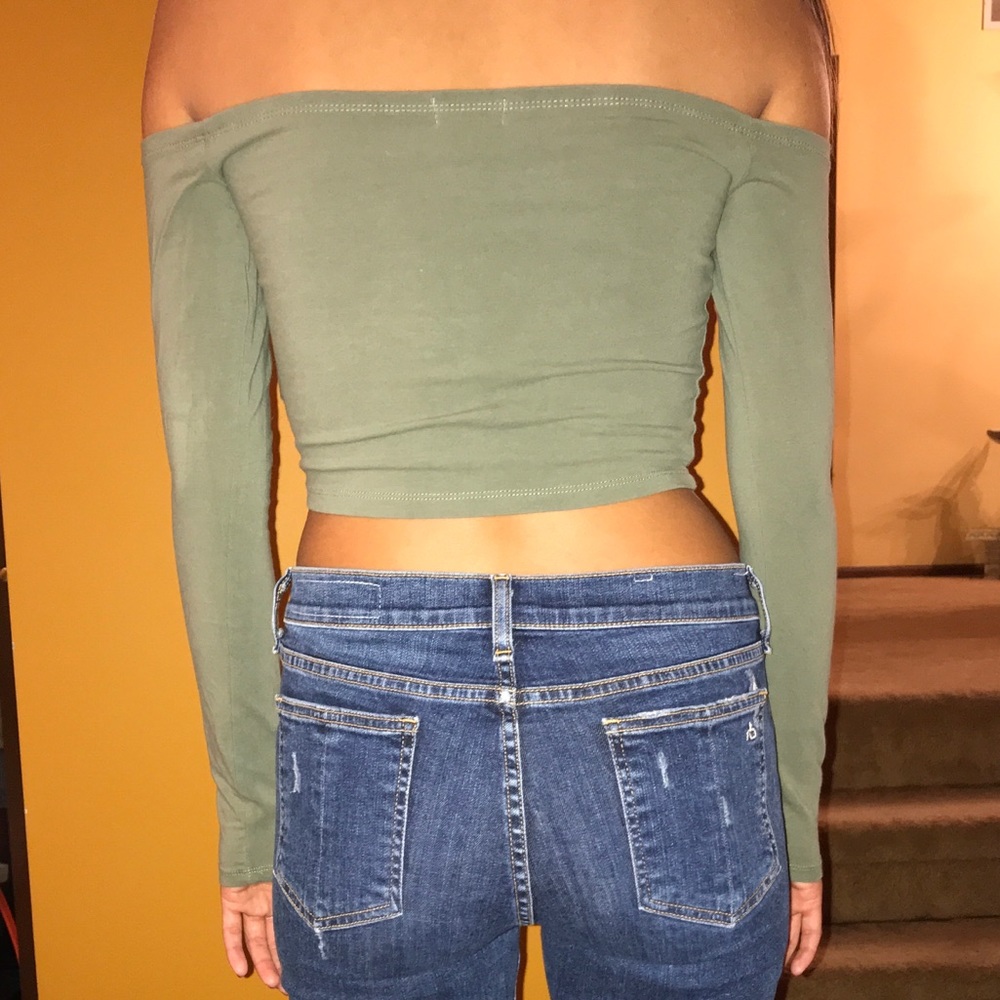 Crop top