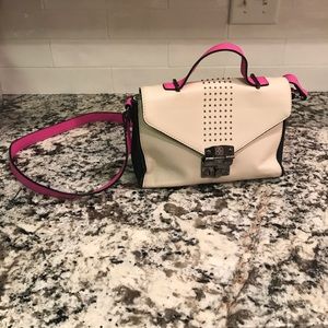 Gianni Bini cross-body purse!