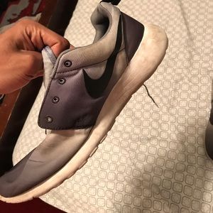 Nike Roshe Runs