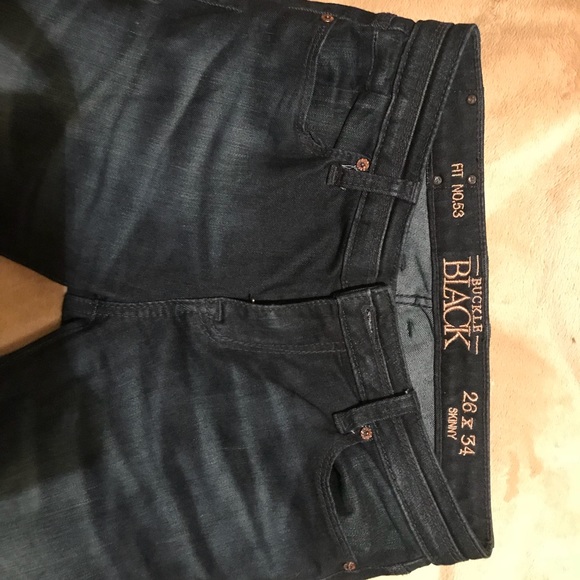 Buckle dark wash skinny jeans - Picture 4 of 5