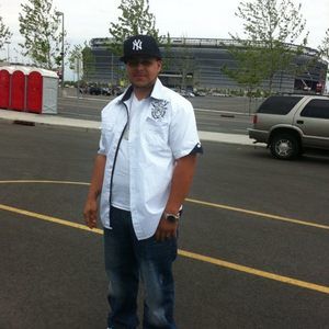 Meet your Posher, Emmanuel