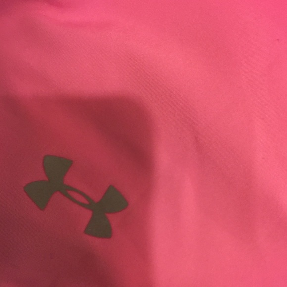 UA Running Shorts - Picture 3 of 4