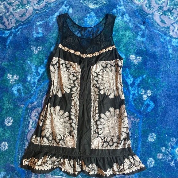 Black lace floral dress - Picture 1 of 4