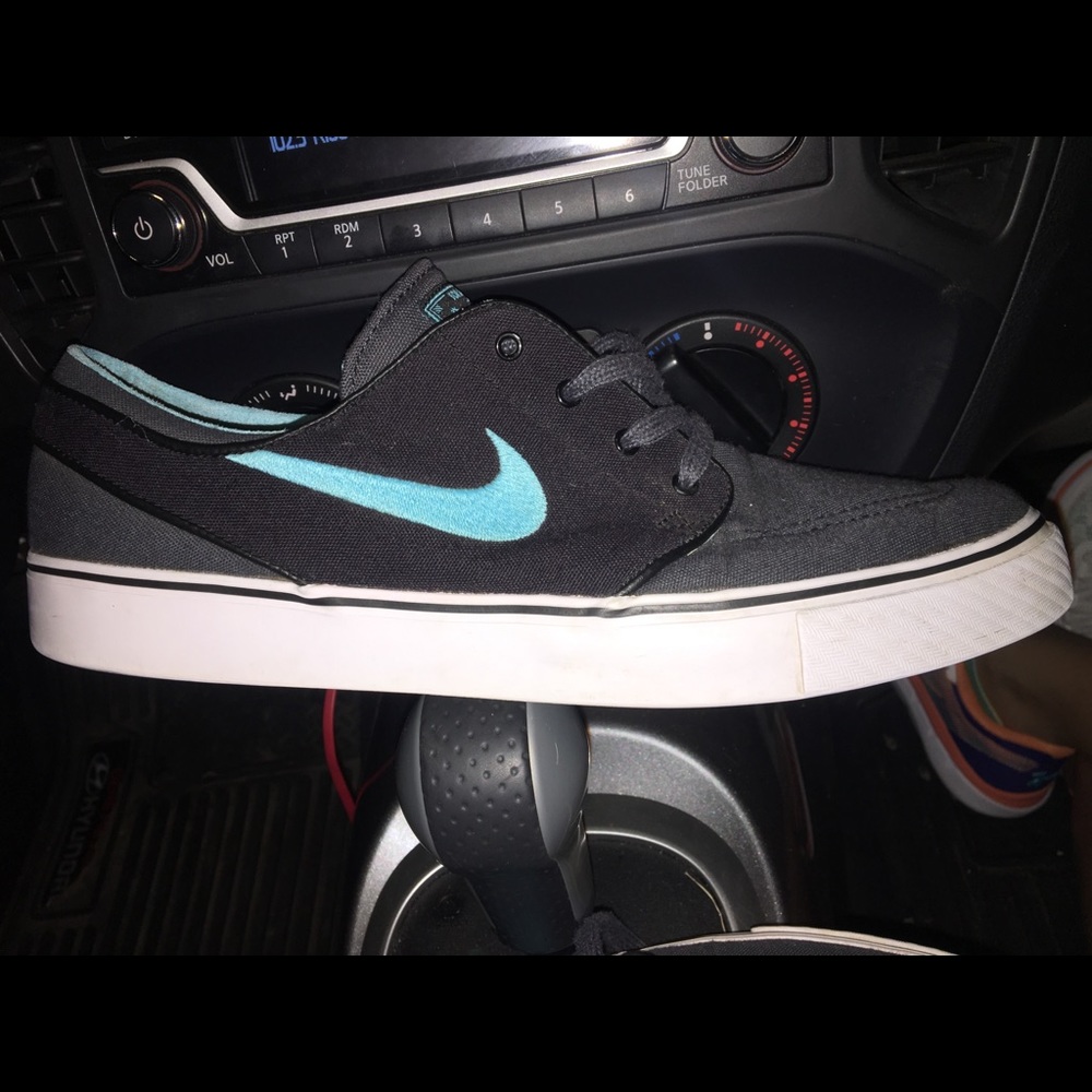 Nike SB zoom shoes!!