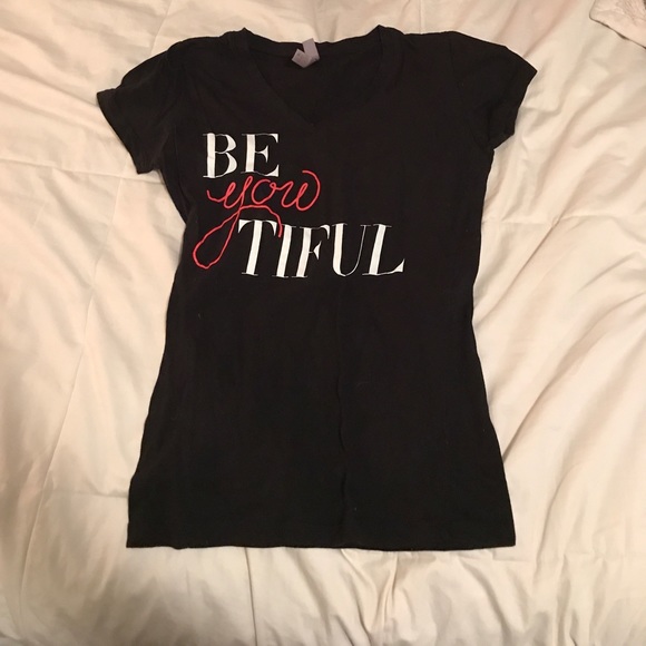 V-neck T-shirt - Picture 1 of 1