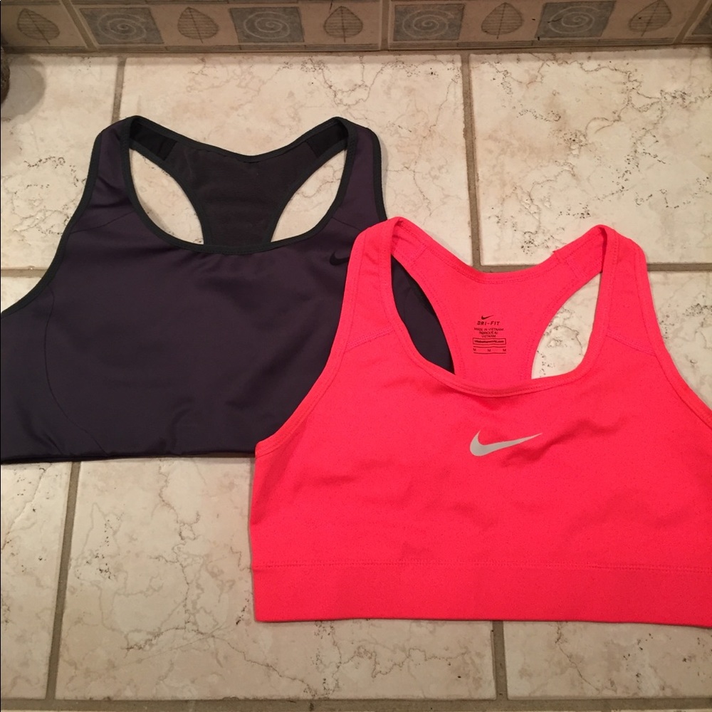 Nike sports bra