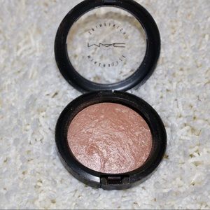 Mac Mineralized Finish in Soft and Gentle