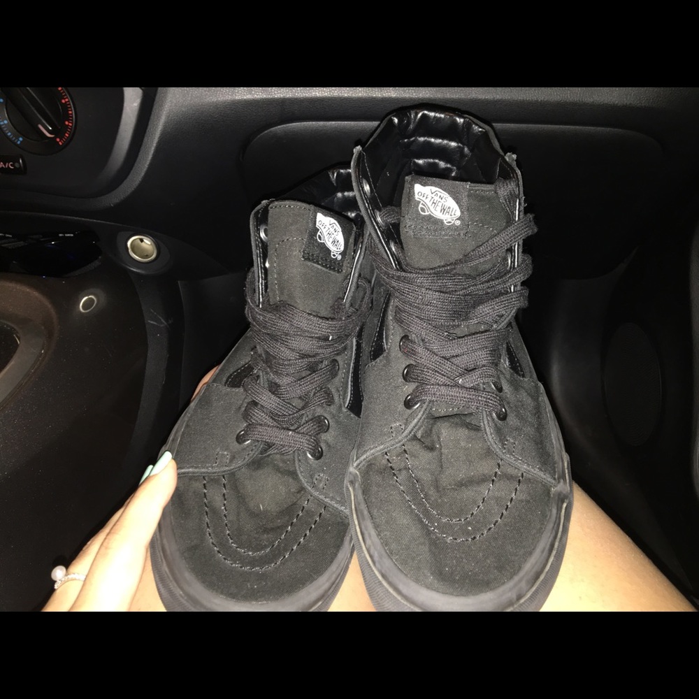 Black van high tops!