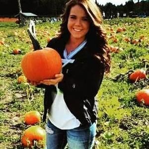 Meet your Posher, Brianna