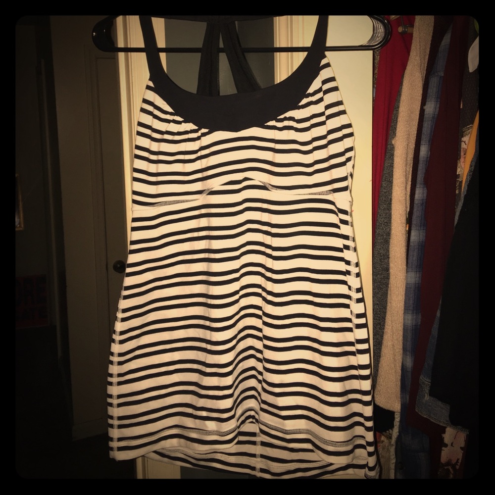 Like new lululemon tank size 12.