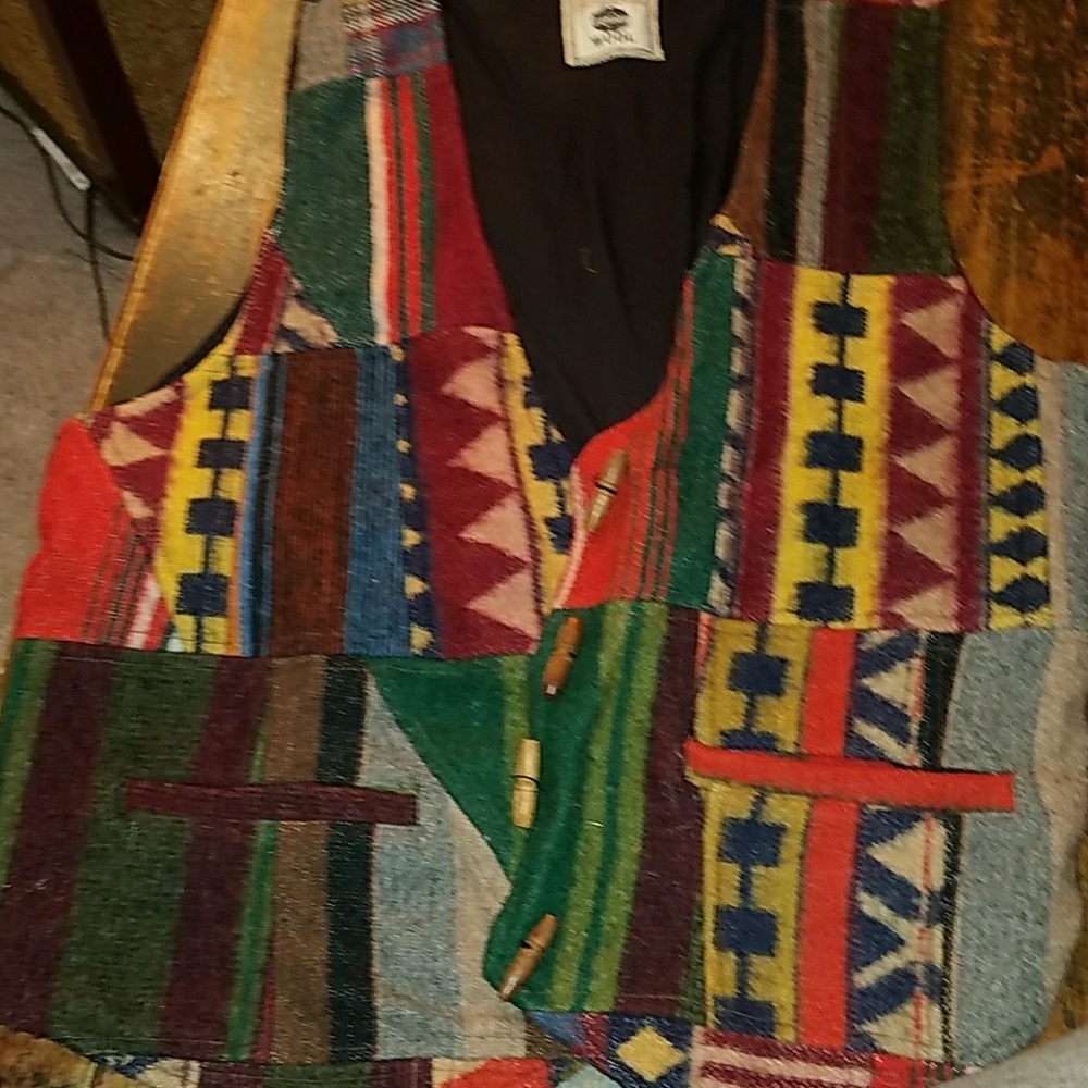 Wool color vest