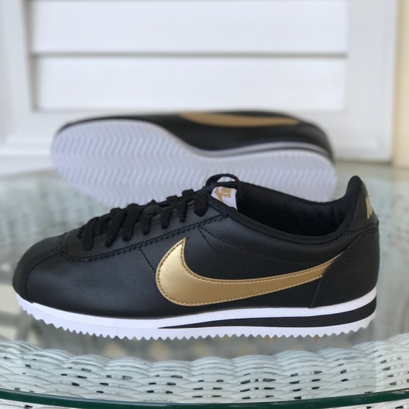 NWT Nike Classic Cortez Leather Black Gold WMNS - Picture 5 of 8