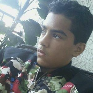 Meet your Posher, Victor