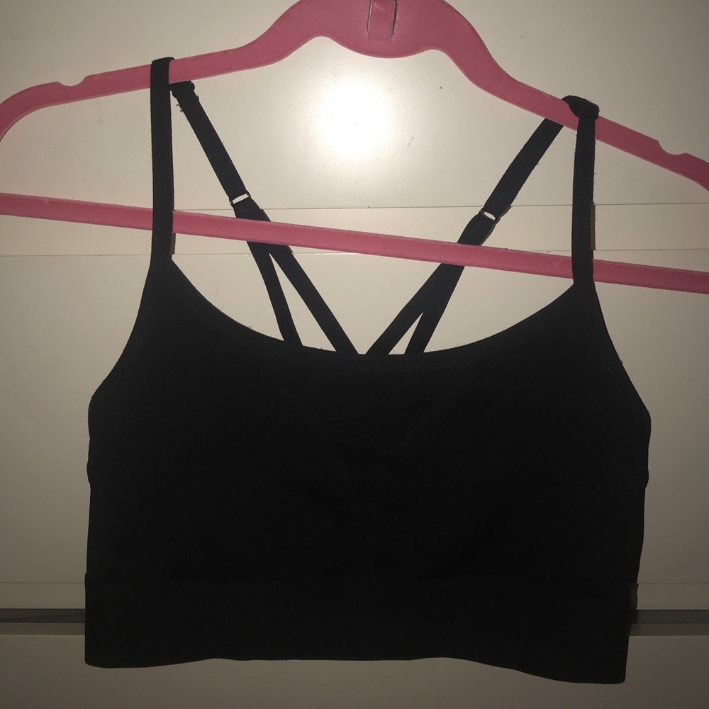 PINK Ultimate Sports Bra