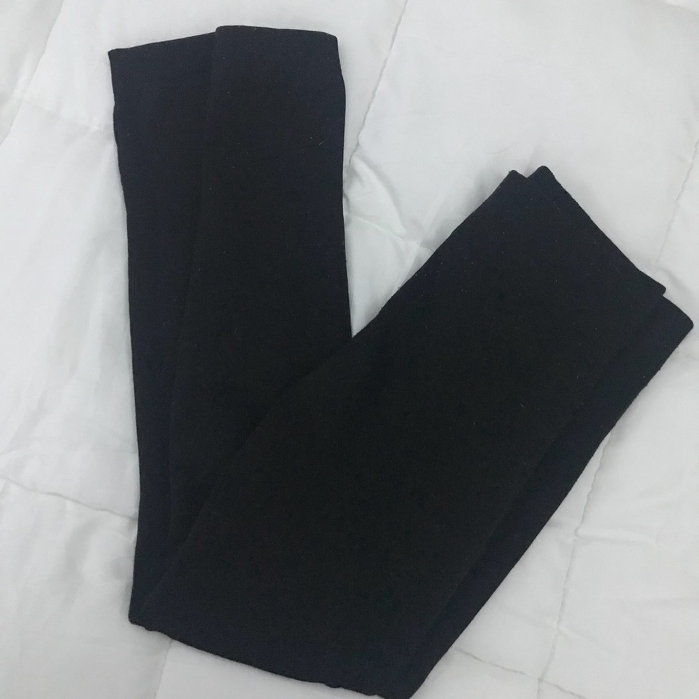 ❌❌SOLD❌❌Black fleece lined leggings