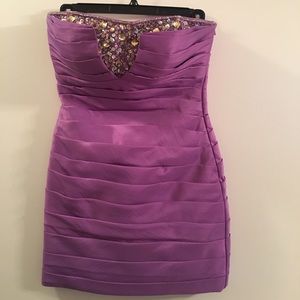 LAST CHANCE MAKE AN OFFER Tony Bowles Prom Dress