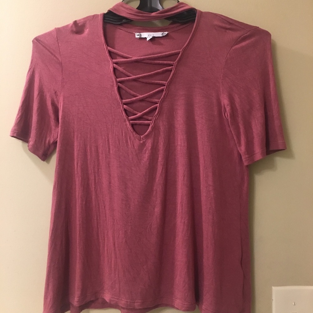 Cutout strappy collar top!