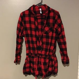 Plaid jumper Xhilaration Red and black